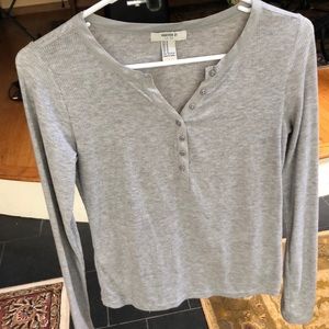 Forever21 light grey ribbed Henley long sleeve M